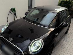 Schwarz Gebraucht 2019 Mini Cooper Kleinwagen | 13.200 € (Guter Preis)