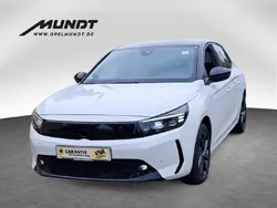 Jadeweiß Gebraucht 2024 Opel Corsa Limousine | 18.990 € (Fairer Preis)