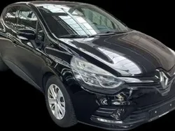 Schwarz Gebraucht 2017 Renault Clio IV Kleinwagen | 6.499 € (Superpreis)