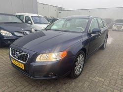 Blau Gebraucht 2013 Volvo V70 Kombi | 2.850 € (Superpreis)