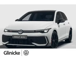 Weiß Neu 2025 VW Golf VIII GTI Limousine | 55.755 €