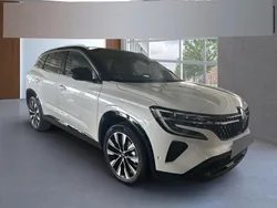 Weiss Gebraucht 2023 Renault Austral Techno SUV | 35.349 € (Etwas zu teuer)