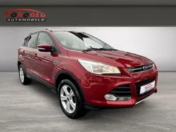 Metallic) (rot Gebraucht 2016 Ford Kuga Titanium SUV | 11.990 € (Fairer Preis)