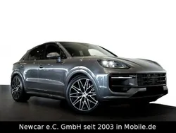 Grau Neu 2025 Porsche Cayenne SUV | 133.637 € (Superpreis)