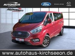Rot Gebraucht 2022 Ford Tourneo Titanium Van / Kleinbus | 37.950 € (Etwas zu teuer)