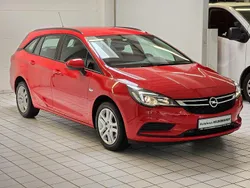 Rot Gebraucht 2016 Opel Astra Edition Limousine | 10.950 € (Guter Preis)