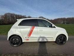 Weiß Gebraucht 2021 Renault Twingo Vibes Kleinwagen | 11.690 € (Guter Preis)
