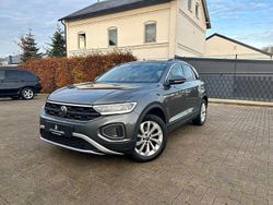 Grau Gebraucht 2022 VW T-Roc Life SUV | 21.499 € (Fairer Preis)