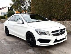 Weiß Gebraucht 2015 Mercedes CLA200 AMG line Limousine | 17.600 € (Fairer Preis)