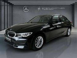 Schwarz Gebraucht 2022 BMW 320 Sport Line Limousine | 28.800 € (Fairer Preis)