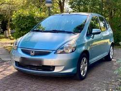 Silber Gebraucht 2007 Honda Jazz Kleinwagen | 3.499 €
