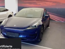 Blau Gebraucht 2021 Tesla Model 3 RWD Limousine | 27.000 € (Fairer Preis)