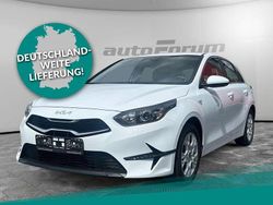 (wd) cararraweiss Gebraucht 2024 Kia Ceed Vision Limousine | 20.270 € (Guter Preis)