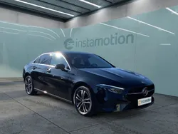 Schwarz Gebraucht 2024 Mercedes A200 Progressive Limousine | 37.050 €