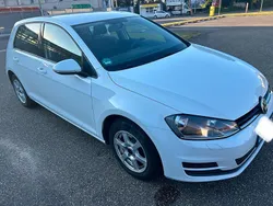 Weiß Gebraucht 2016 VW Golf VII Limousine | 8.450 € (Fairer Preis)