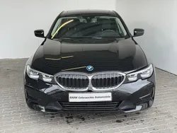 Schwarz Gebraucht 2022 BMW 320e Advantage Limousine | 26.498 € (Guter Preis)