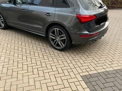 Grau Gebraucht 2016 Audi SQ5 Competition SUV | 23.250 € (Guter Preis)
