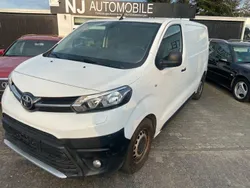 Weiß Gebraucht 2019 Toyota Proace Van | 8.480 € (Fairer Preis)