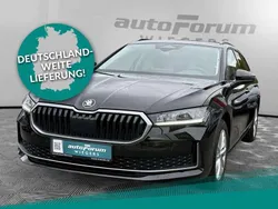 Schwarz Gebraucht 2024 Skoda Superb Selection Kombi | 35.481 € (Guter Preis)