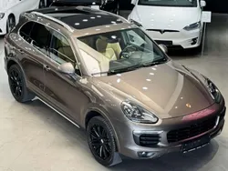 Umbrametallic Gebraucht 2016 Porsche Cayenne SUV | 27.450 € (Superpreis)