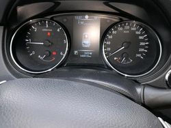 Weiß Gebraucht 2017 Nissan Qashqai SUV | 13.500 € (Fairer Preis)