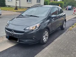 Grau Gebraucht 2017 Opel Corsa Kleinwagen | 8.000 € (Fairer Preis)