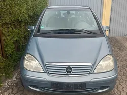Grün Gebraucht 2004 Mercedes A160 Kleinwagen | 650 € (Guter Preis)