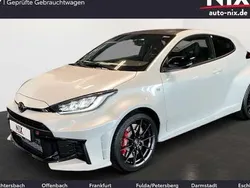 Weiß Neu 2024 Toyota Yaris Limousine | 50.900 € (Fairer Preis)