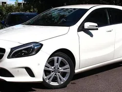 Calcitweiss unilack Gebraucht 2016 Mercedes A180 Limousine | 14.900 € (Fairer Preis)
