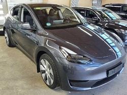 Grau Gebraucht 2023 Tesla Model Y RWD SUV | 31.800 € (Fairer Preis)