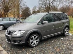 Grau Gebraucht 2008 VW Touran Cross Highline Van / Kleinbus | 5.600 € (Guter Preis)