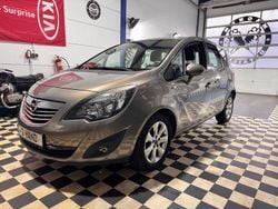 Braun Gebraucht 2010 Opel Meriva Innovation Van / Kleinbus | 3.990 € (Superpreis)