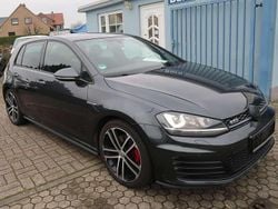 Carbon steel grey metallic Gebraucht 2015 VW Golf VII GTD Limousine | 11.600 € (Guter Preis)