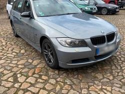 Silber Gebraucht 2007 BMW 2500 Kombi | 2.500 €