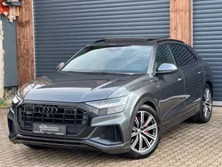 Grau Gebraucht 2020 Audi Q8 S-Line SUV | 49.999 € (Fairer Preis)