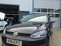 Schwarz Gebraucht 2016 VW Golf VII Allstar Kombi | 7.499 € (Guter Preis)