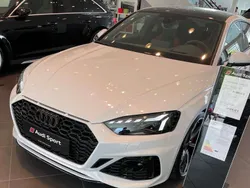 Grau Gebraucht 2022 Audi RS5 Sportback Coupé | 72.899 € (Fairer Preis)