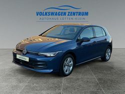 Anemonenblau (metallic) Gebraucht 2024 VW Golf VIII Limousine | 22.990 € (Guter Preis)