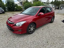 Rot Gebraucht 2011 Hyundai i30 Edition Limousine | 3.900 € (Fairer Preis)