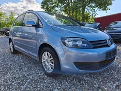 Blau Gebraucht 2010 VW Golf Plus Cross Comfortline Van / Kleinbus | 6.250 € (Fairer Preis)
