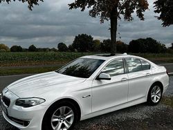 Weiß Gebraucht 2013 BMW 520 Efficient Dynamics Limousine | 12.000 € (Fairer Preis)