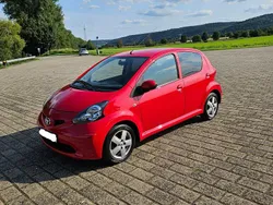 Rot Gebraucht 2008 Toyota Aygo Club Kleinwagen | 3.499 € (Etwas zu teuer)