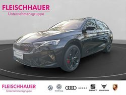 Schwarz Gebraucht 2024 Skoda Octavia RS Kombi | 46.570 € (Teuer)