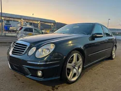 Blau Gebraucht 2003 Mercedes E320 AMG Limousine | 8.499 €