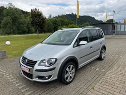 Silber Gebraucht 2009 VW Touran Cross Van / Kleinbus | 4.950 € (Superpreis)