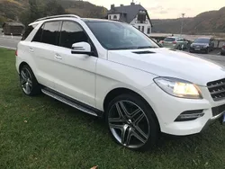 Weiß Gebraucht 2011 Mercedes ML350 SUV | 14.480 € (Fairer Preis)
