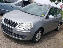 Silverbird metallic Gebraucht 2006 VW Polo Kleinwagen | 750 € (Superpreis)