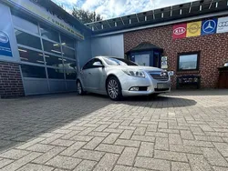 Silber Gebraucht 2011 Opel Insignia Innovation Limousine | 7.900 € (Teuer)
