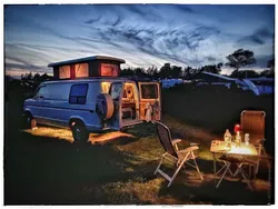 Beige Gebraucht 1985 Ford Econoline Van | 32.999 €