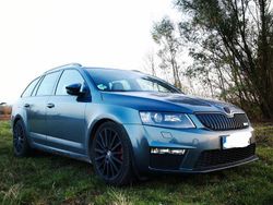 Grau Gebraucht 2014 Skoda Octavia RS Kombi | 14.999 € (Fairer Preis)
